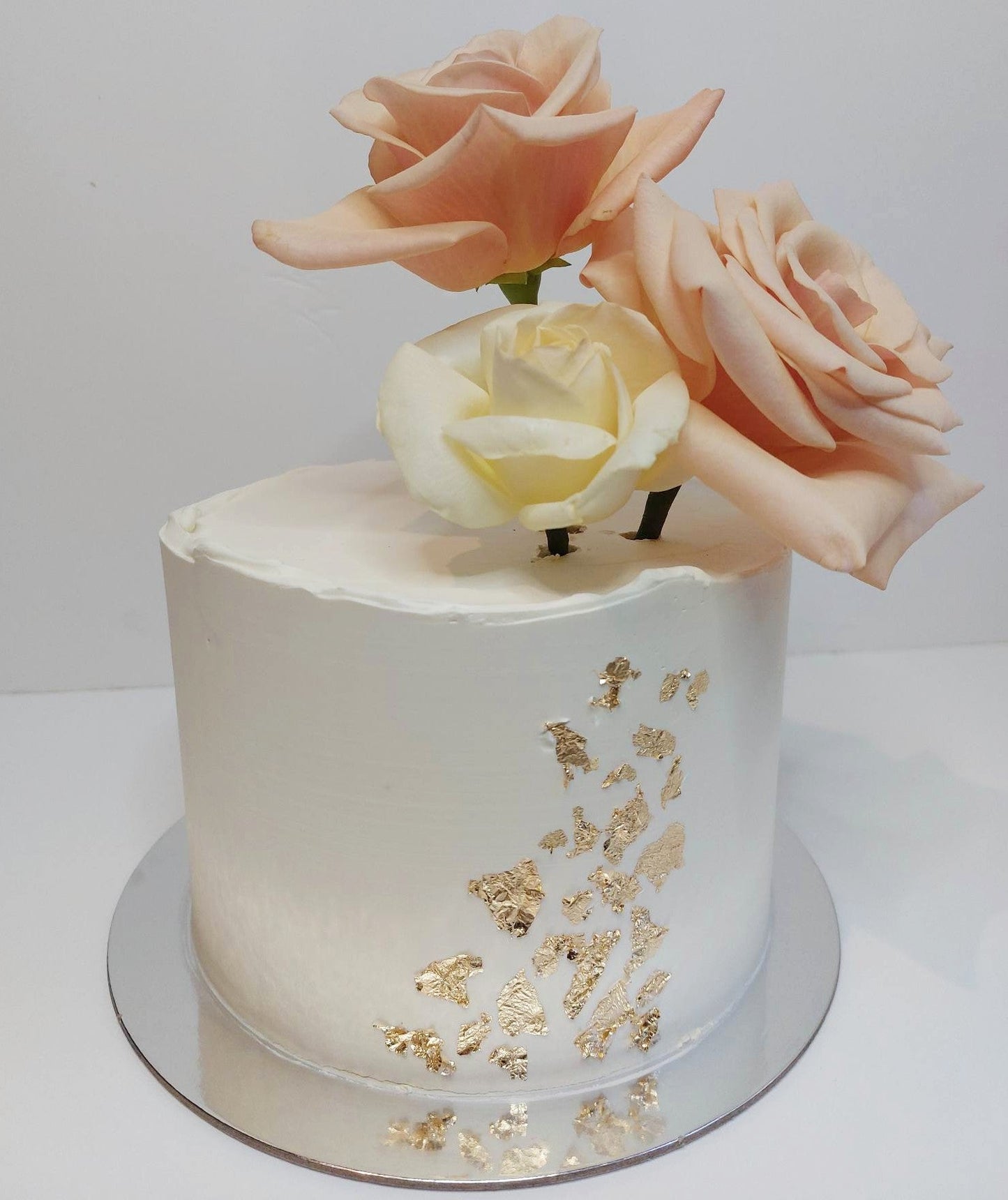 Fresh florals cake